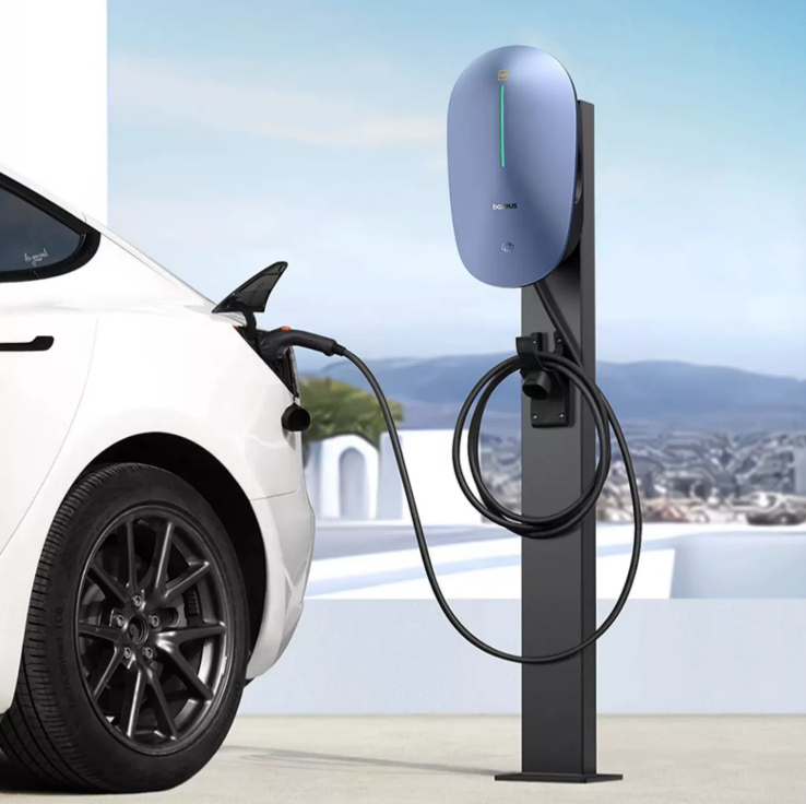 康普利汽車充電樁性能評(píng)測(cè),充電快速穩(wěn)定