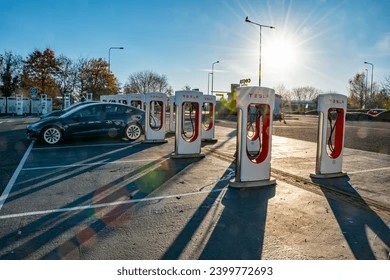 康普利汽車充電樁：性能價格平衡點的探索