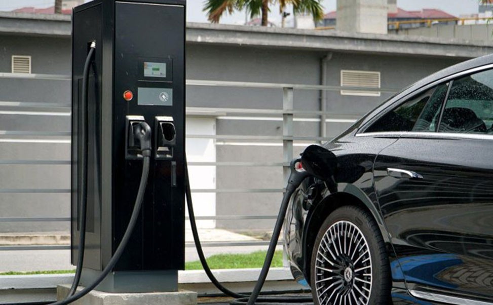 電動(dòng)汽車(chē)充電樁的安裝流程與用戶(hù)指南