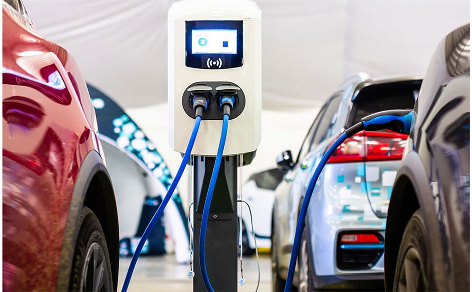 新能源電動汽車充電樁:綠色出行時代的黃金搭檔